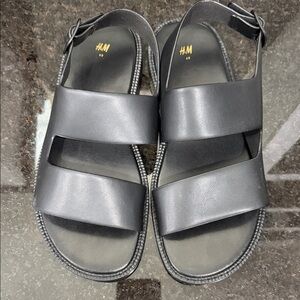 H&M Men’s Black Double-Strap Buckle Sandals